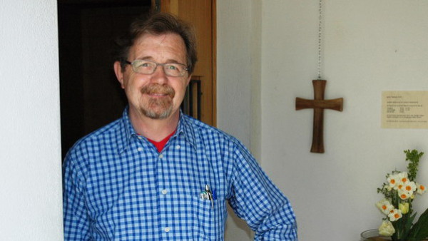 An der Klosterpforte: Seine Arbeit als Pförtner und seine zusätzlichen Aufgaben machen Marco Studer viel Freude.